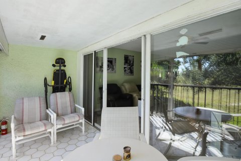 Copropriété à vendre à Lake Worth, Floride: 2 chambres, 93.37 m2 № 1038332 - photo 1