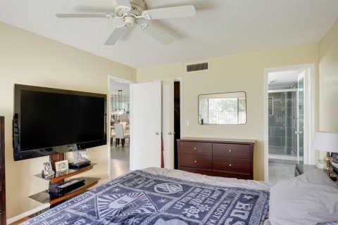 Copropriété à vendre à Lake Worth, Floride: 2 chambres, 93.37 m2 № 1038332 - photo 9