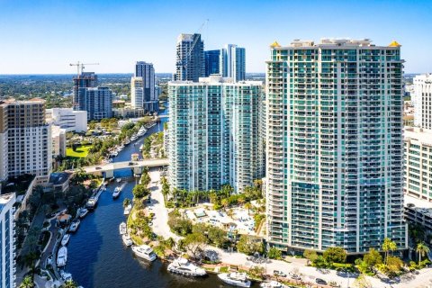 Condo in Fort Lauderdale, Florida, 2 bedrooms  № 1038362 - photo 30