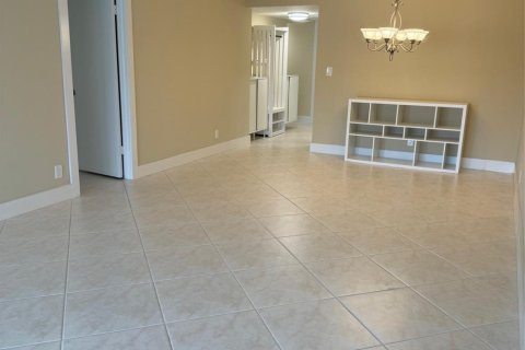 Copropriété à vendre à Pompano Beach, Floride: 1 chambre, 89.19 m2 № 1050021 - photo 25