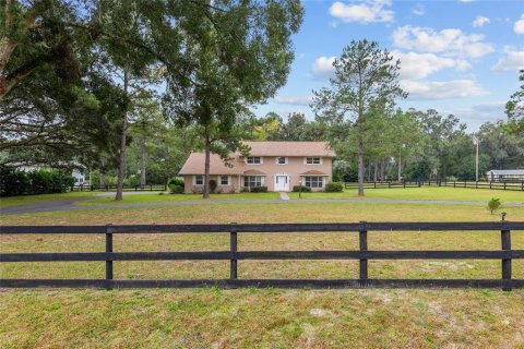 Villa ou maison à vendre à Ocala, Floride: 4 chambres, 258.92 m2 № 1421952 - photo 4