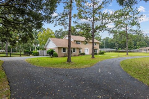 Villa ou maison à vendre à Ocala, Floride: 4 chambres, 258.92 m2 № 1421952 - photo 8