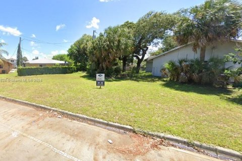 Купить земельный участок в Форт-Лодердейл, Флорида № 1057641 - фото 10
