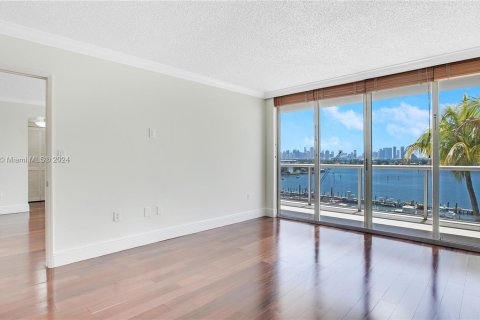 Condominio en venta en Miami Beach, Florida, 2 dormitorios, 117.99 m2 № 1225170 - foto 7