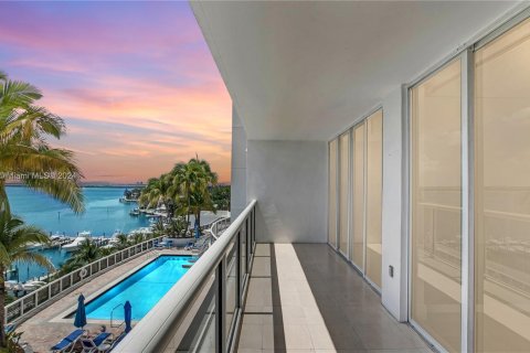 Condominio en venta en Miami Beach, Florida, 2 dormitorios, 117.99 m2 № 1225170 - foto 20