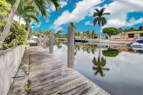 Villa ou maison à vendre à Deerfield Beach, Floride: 3 chambres, 185.71 m2 № 1074635 - photo 23