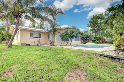 Casa en venta en Deerfield Beach, Florida, 3 dormitorios, 185.71 m2 № 1074635 - foto 22