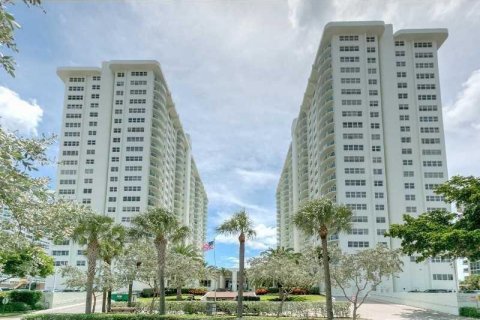 Condo in Fort Lauderdale, Florida, 1 bedroom  № 1065907 - photo 5