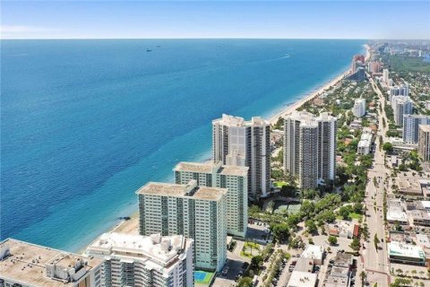 Condo in Fort Lauderdale, Florida, 1 bedroom  № 1065907 - photo 29