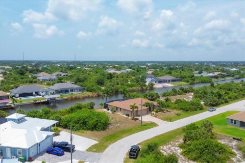 Terreno en venta en Port Charlotte, Florida № 1194303 - foto 5