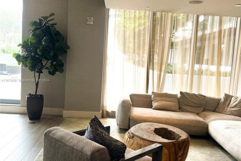 Condo in Aventura, Florida, 2 bedrooms  № 1412105 - photo 2