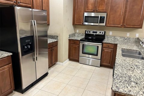 Adosado en alquiler en Oviedo, Florida, 3 dormitorios, 162.86 m2 № 1340316 - foto 4