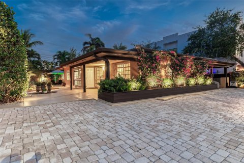 Immobilier commercial à vendre à Lauderdale-by-the-Sea, Floride: 150.5 m2 № 1075965 - photo 15