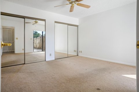 Villa ou maison à vendre à Palm Springs, Floride: 3 chambres, 107.77 m2 № 1075960 - photo 8