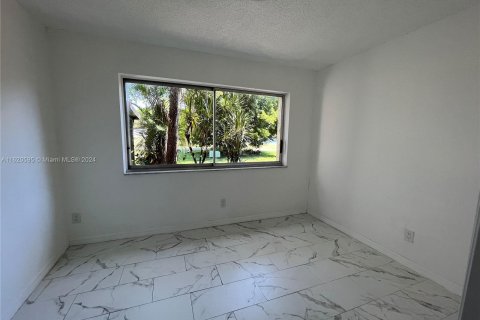 Condominio en venta en Tamarac, Florida, 2 dormitorios, 92.9 m2 № 1241545 - foto 17