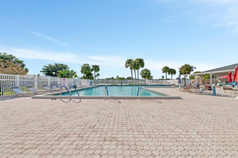 Villa ou maison à vendre à Delray Beach, Floride: 2 chambres, 123.37 m2 № 1217228 - photo 2