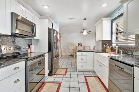 Casa en venta en Palm Springs, Florida, 3 dormitorios, 130.81 m2 № 1073927 - foto 27