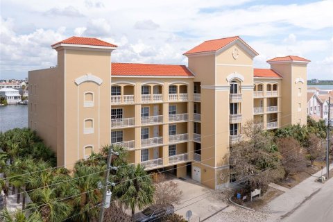 Condominio en venta en Clearwater, Florida, 3 dormitorios, 171.4 m2 № 1405825 - foto 2