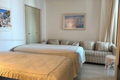 Copropriété à vendre à Hollywood, Floride: 2 chambres, 99.41 m2 № 1348888 - photo 20