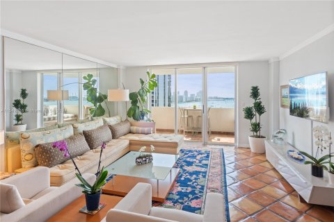 Copropriété à vendre à Miami Beach, Floride: 1 chambre, 88.26 m2 № 1040431 - photo 2