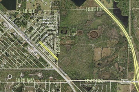 Terreno en venta en Punta Gorda, Florida № 1300344 - foto 3