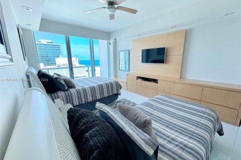 Condominio en venta en Bal Harbour, Florida, 3 dormitorios, 288.93 m2 № 1074161 - foto 25