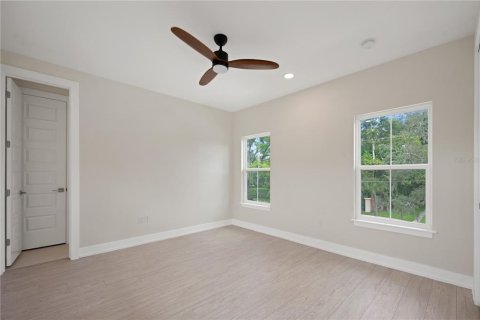 House in Orlando, Florida 5 bedrooms, 286.23 sq.m. № 1350179 - photo 24