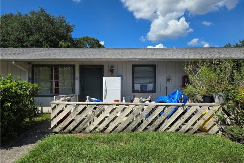 Commercial property in Tampa, Florida 3 bedrooms, 191.75 sq.m. № 1389496 - photo 3