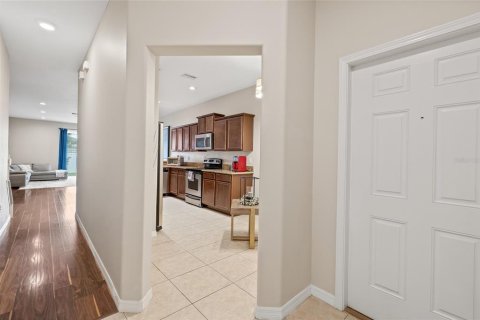 Townhouse in Trinity, Florida 3 bedrooms, 186.73 sq.m. № 1388374 - photo 2