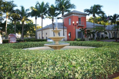 Condo in Doral, Florida, 1 bedroom  № 1348173 - photo 21