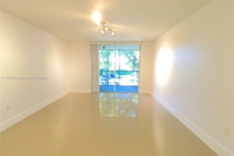 Copropriété à louer à Doral, Floride: 1 chambre, 75.25 m2 № 1348173 - photo 11