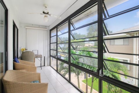 Condo in Tamarac, Florida, 1 bedroom  № 1226763 - photo 11