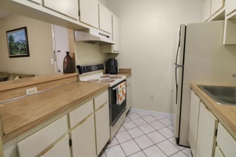 Condo in Tamarac, Florida, 1 bedroom  № 1226763 - photo 21