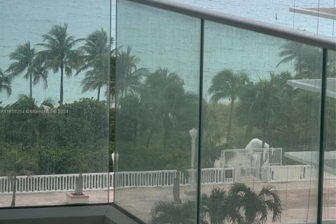 Copropriété à louer à Bal Harbour, Floride: 2 chambres, 128.95 m2 № 1357241 - photo 7