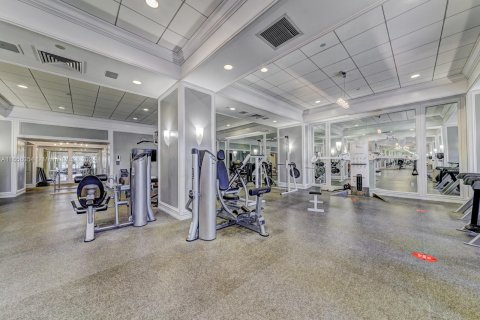 Copropriété à louer à Bal Harbour, Floride: 2 chambres, 128.95 m2 № 1357241 - photo 14