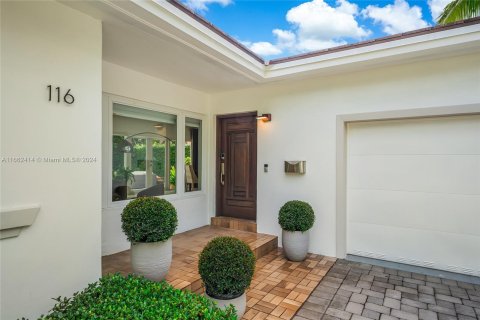 Villa ou maison à vendre à Coral Gables, Floride: 3 chambres № 1375847 - photo 17