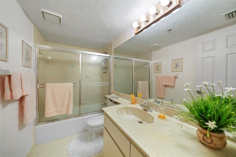 Condominio en venta en Port Charlotte, Florida, 2 dormitorios, 130.53 m2 № 1412606 - foto 17