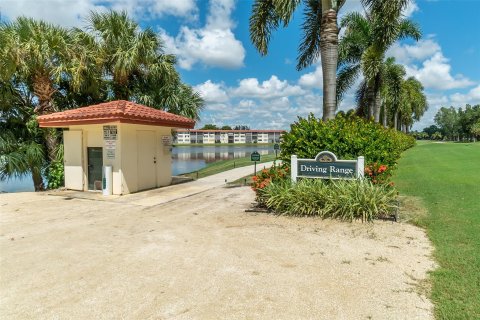 Condo in Pembroke Pines, Florida, 2 bedrooms  № 1065865 - photo 29