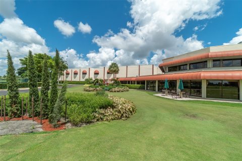 Copropriété à vendre à Pembroke Pines, Floride: 2 chambres, 108.7 m2 № 1065865 - photo 14