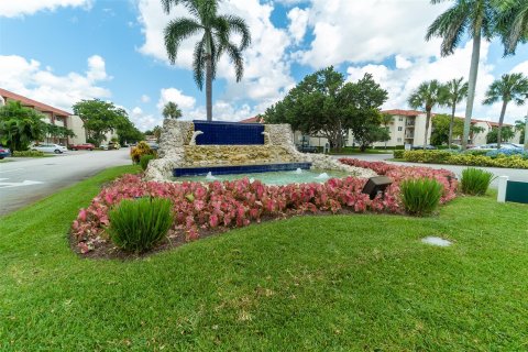 Copropriété à vendre à Pembroke Pines, Floride: 2 chambres, 108.7 m2 № 1065865 - photo 5