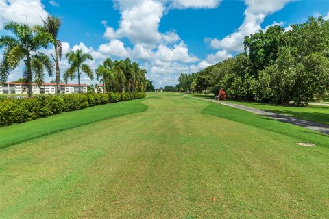 Condo in Pembroke Pines, Florida, 2 bedrooms  № 1065865 - photo 25