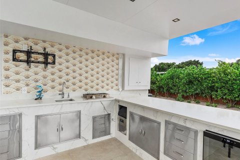 Villa ou maison à vendre à Miami Gardens, Floride: 2 chambres, 66.89 m2 № 1309249 - photo 20