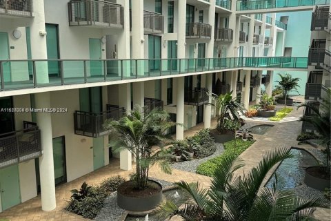 Copropriété à vendre à Miami Beach, Floride: 2 chambres, 157.93 m2 № 1238853 - photo 2