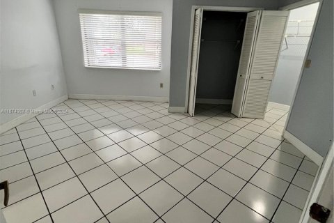 Copropriété à vendre à Miami, Floride: 2 chambres, 92.9 m2 № 1405904 - photo 8