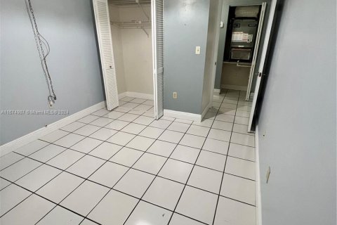 Copropriété à vendre à Miami, Floride: 2 chambres, 92.9 m2 № 1405904 - photo 10