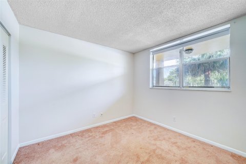 Condominio en venta en Tamarac, Florida, 2 dormitorios, 81.75 m2 № 1055054 - foto 8