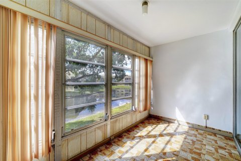 Condominio en venta en Tamarac, Florida, 2 dormitorios, 81.75 m2 № 1055054 - foto 1