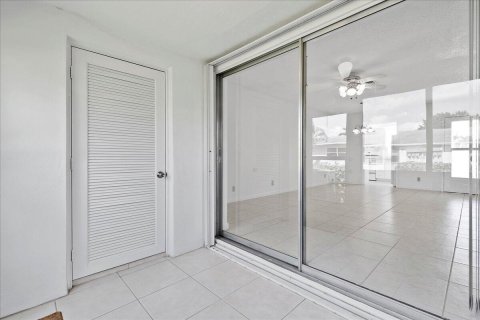 House in West Palm Beach, Florida 1 bedroom, 56.86 sq.m. № 1162978 - photo 28