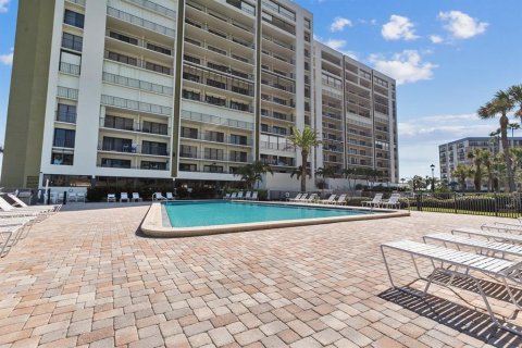 Condo in Clearwater, Florida, 2 bedrooms  № 1336773 - photo 24