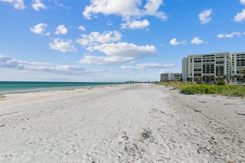 Condo in Clearwater, Florida, 2 bedrooms  № 1336773 - photo 5